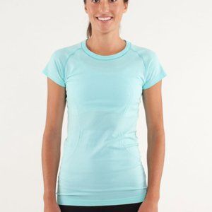 Lululemon Swiftly Tech Short Sleeve Shirt - Size 4